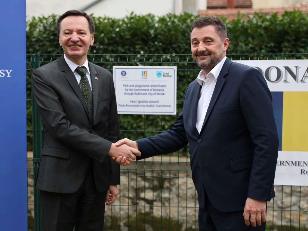Otvoren park i dječje igralište u Franjevačkoj ulici u Mostaru